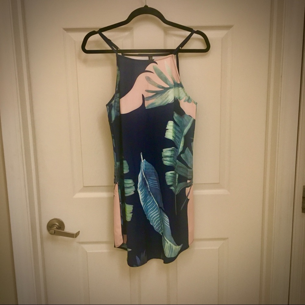 Blooming Jelly Tropical Print Dress